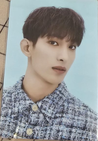 SEVENTEEN 2023 FOLLOW隨機卡包卡