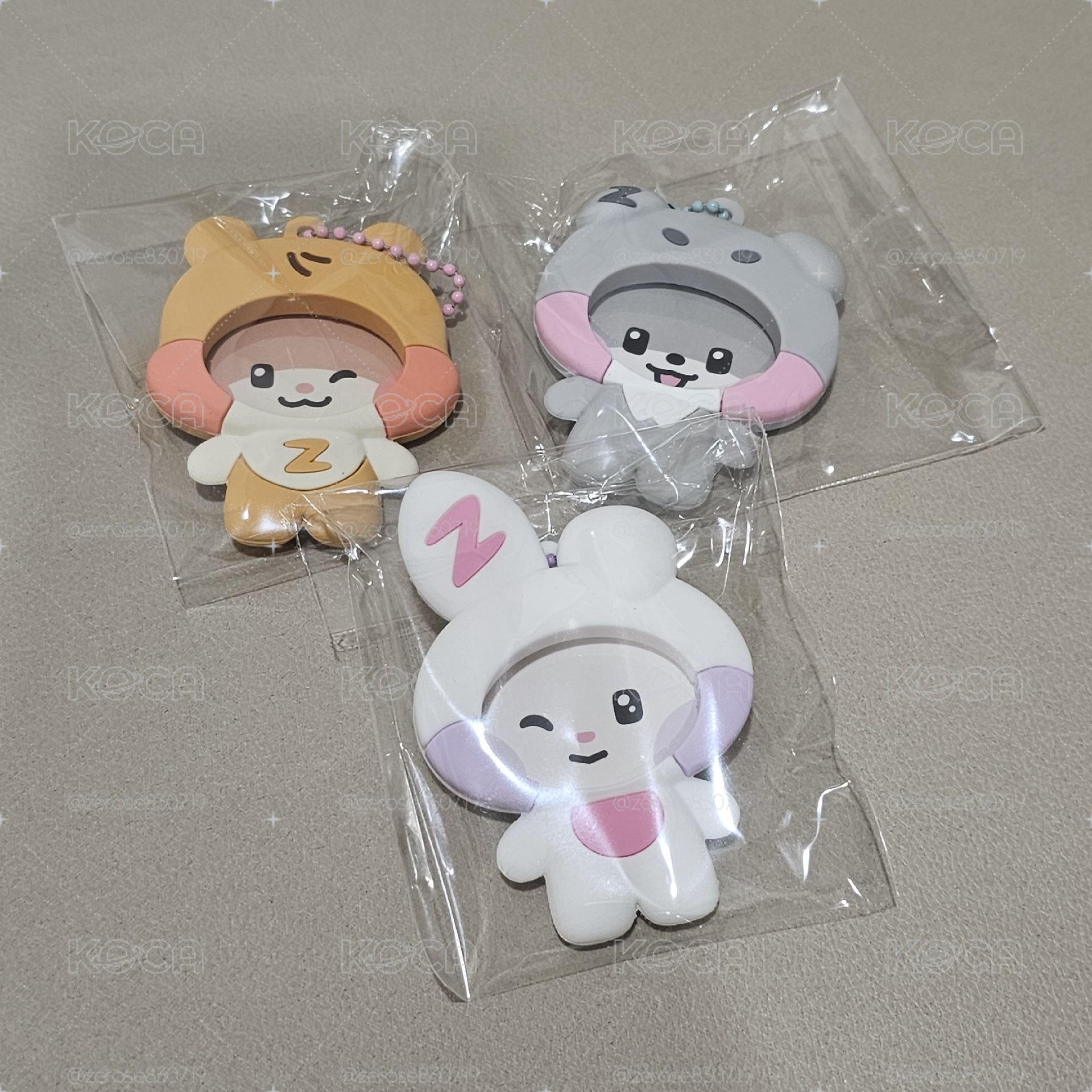 zeroni PVC RANDOM PHOTO HOLDER