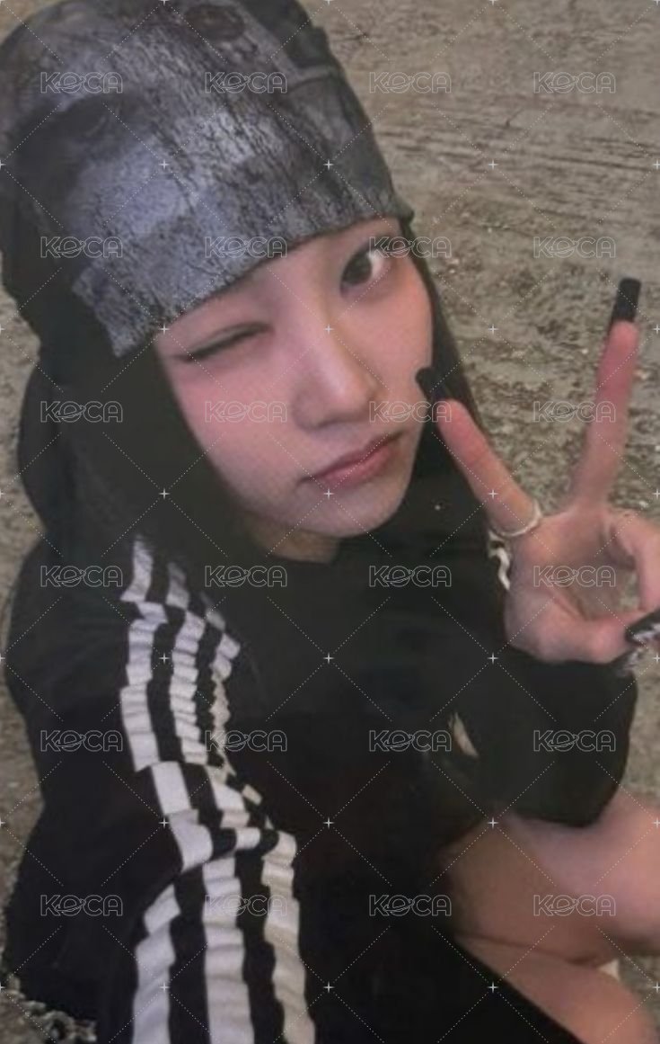 FAMOUS k4 幸運卡  正面