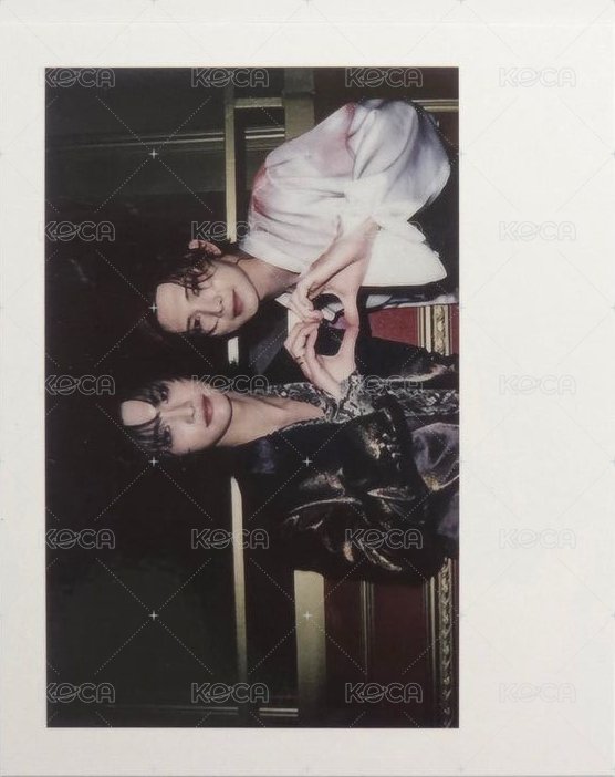 GOLDEN HOUR :  Part.3 In Your Fantasy ms 幸運卡 Polaroid 正面