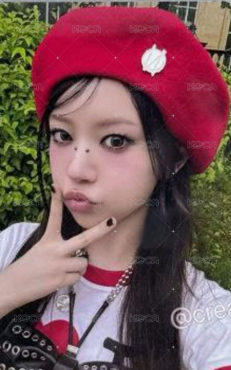 bomb yzy 4.0 幸運卡  正面