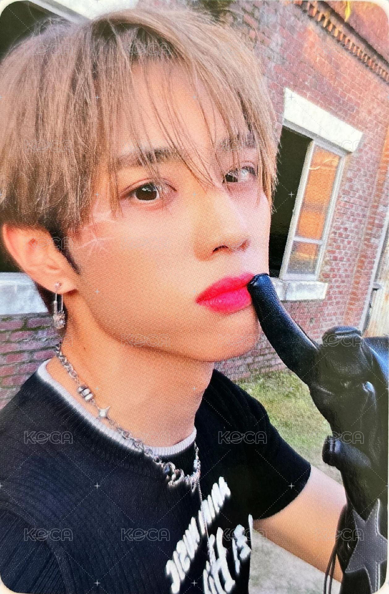 TRIGGER (導火線) photoism 1.0 簽售卡  正面