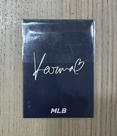 Karina MLB聯名帽代言卡