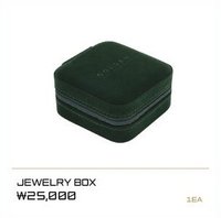 GOLDEN 飾品收納 展覽