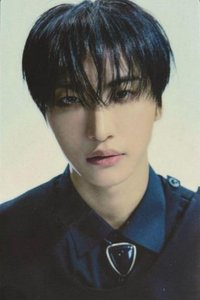 Ashes to Light 專輯卡 通常盤