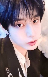 迷五快閃 yzy 滿額卡 上海第一週