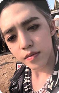 正四 yzy B 簽售卡 