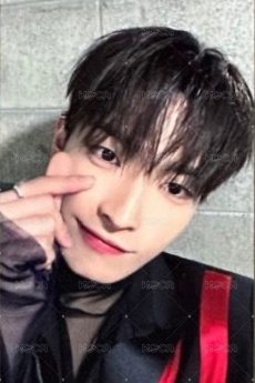 Not Okay 專輯卡 Flash Price 正面