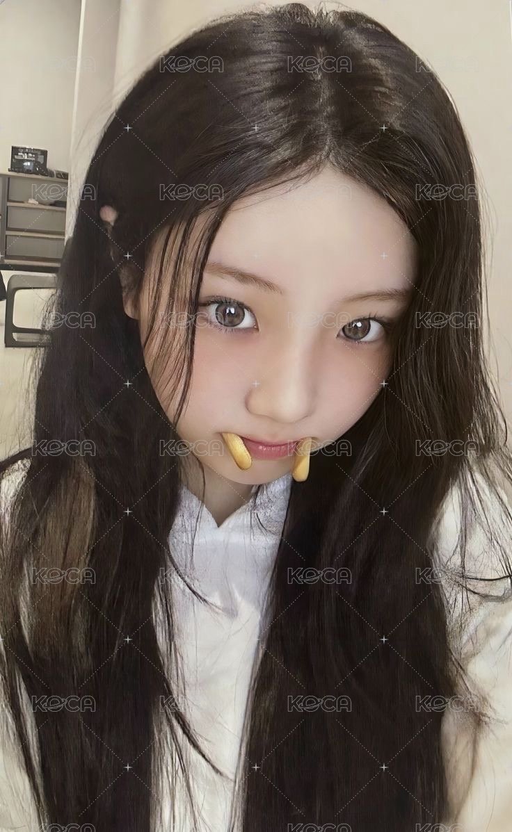 bomb 專輯卡 電子專 A ver. 薯條禧 正面