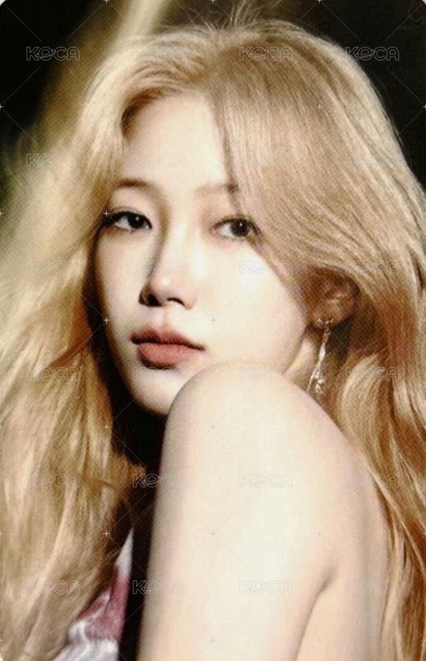 DIFFERENT 隨機卡  正面