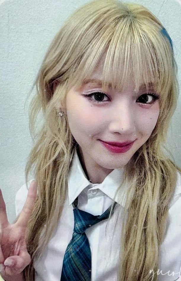 STICK OUT ms 線上 5.0 簽售卡 綠校服 正面