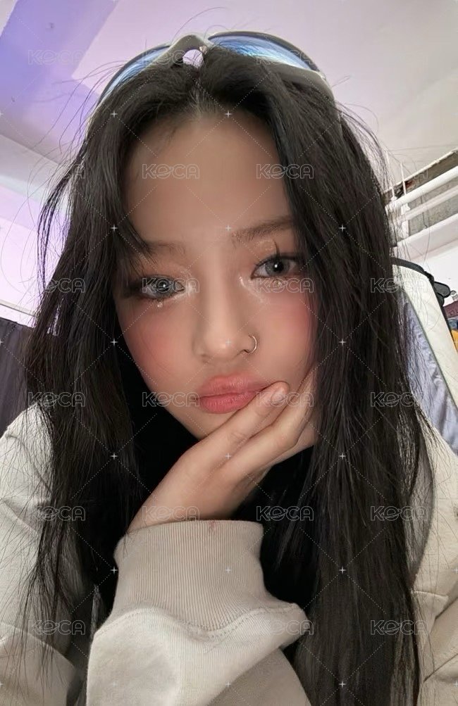 How Sweet 專輯卡 WVS A ver. 正面