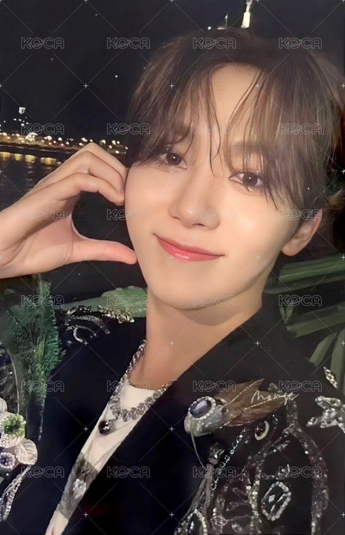 MINI11 專輯卡 ｜KIT ver. 正面