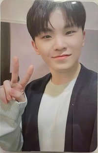 特二 yzy 簽售卡 