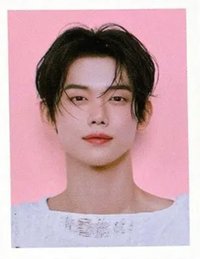 代言卡 benefit 證件照