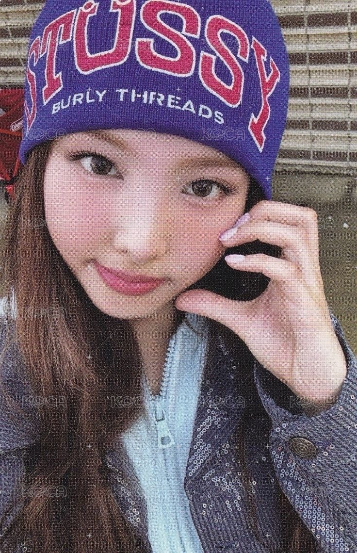 STRATEGY 專輯卡  正面