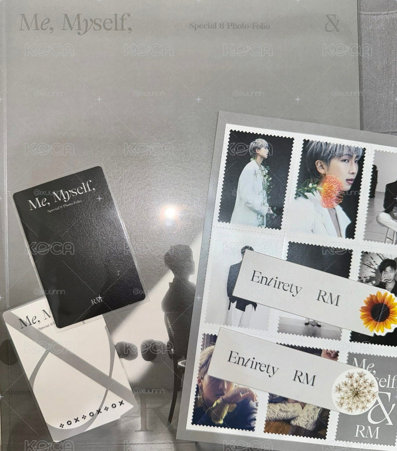 ME MYSELF 寫真書