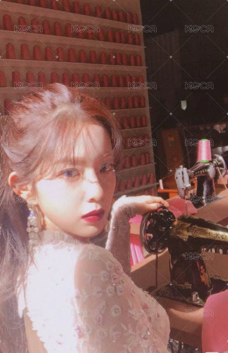 The ReVe Festival: Finale 專輯卡 裁縫姐 正面