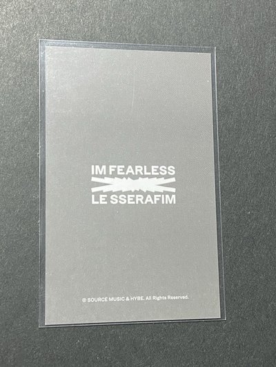 Easy 快閃店周邊衣服卡