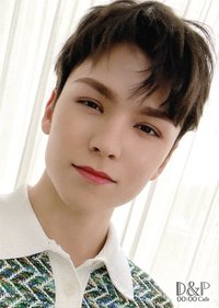 22‘HOME 周邊卡 外套卡