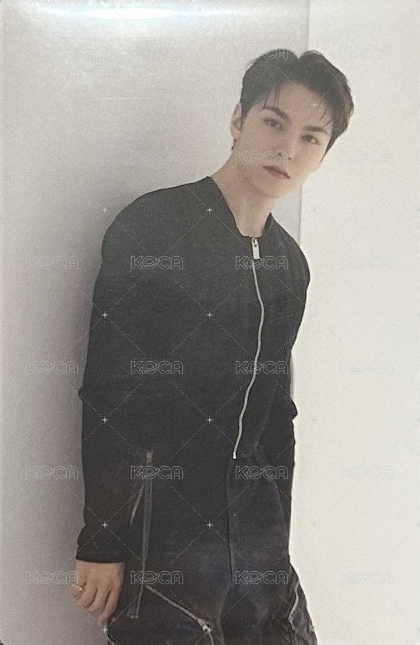 FOLLOW AGAIN 隨機卡 卡包卡 正面