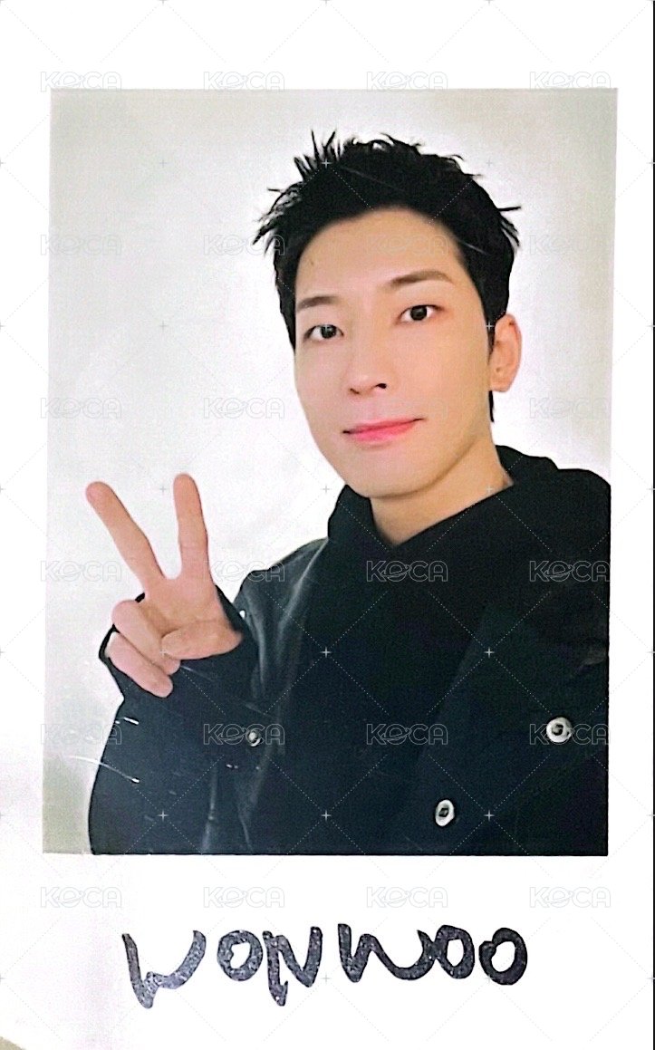 FOLLOW 隨機卡 日巡拍立得 正面