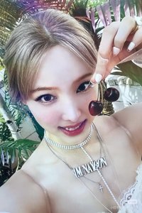 IM NAYEON wm 特典卡 櫻桃娜