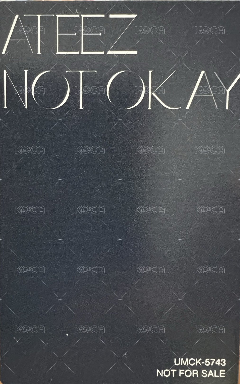 Not Okay 專輯卡 通常盤 背面