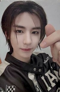 HOW? yzy 1.0 簽售卡 5