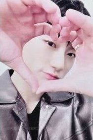 Will ms 5.0 簽售卡  背面