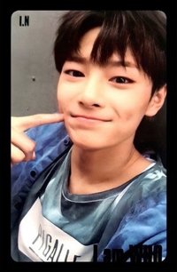 I am WHO 專輯卡 黑版