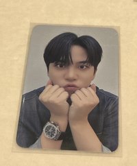 背面是摸摸頭ㄛ