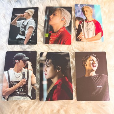 Seventeen Follow Follow 展覽小卡