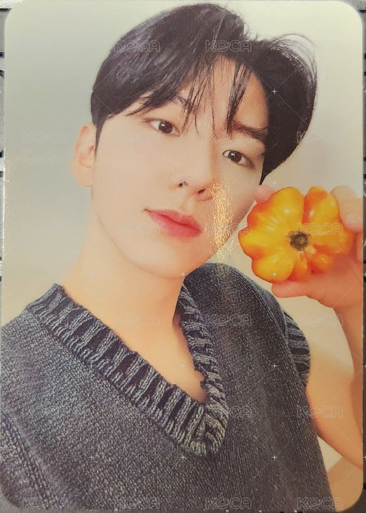 YOUTH 專輯卡  正面