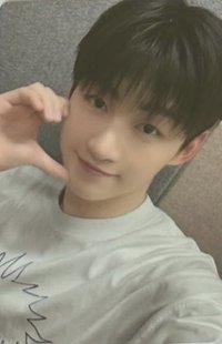 SUMMER BEAT! yzy 1.0 簽售卡 