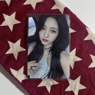 My world yzy特典 寧 ⋆.˚⊹⁺