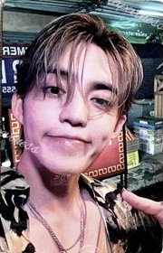 MINI12 yzy D 簽售卡  正面