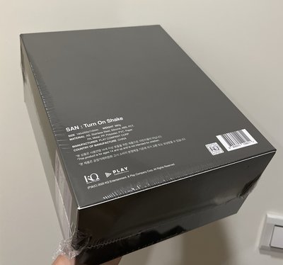 2025 崔傘生日MD(全新未拆）