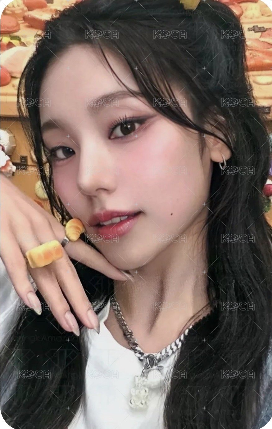 2024 FM 周邊卡 手鍊卡 正面