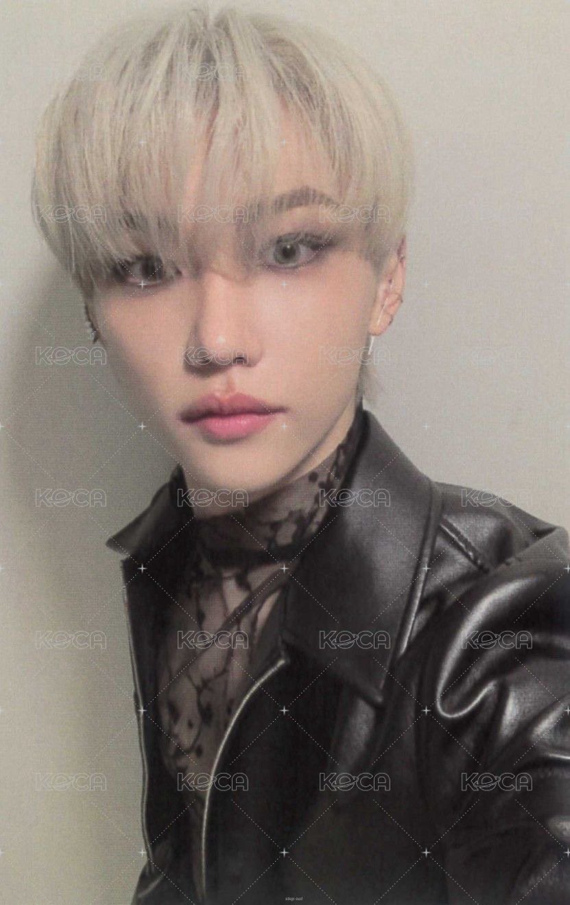 ODDINARY 專輯卡 A ver. 正面