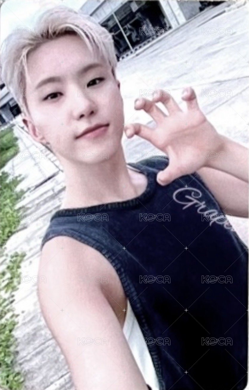 MINI12 yzy D 簽售卡  正面