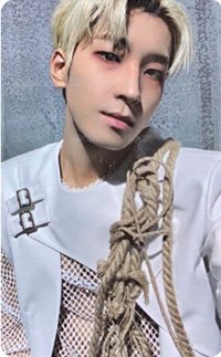 正四 m2u 幸運卡  正面