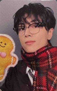 正二後續 yzy 特典卡 薑餅人星