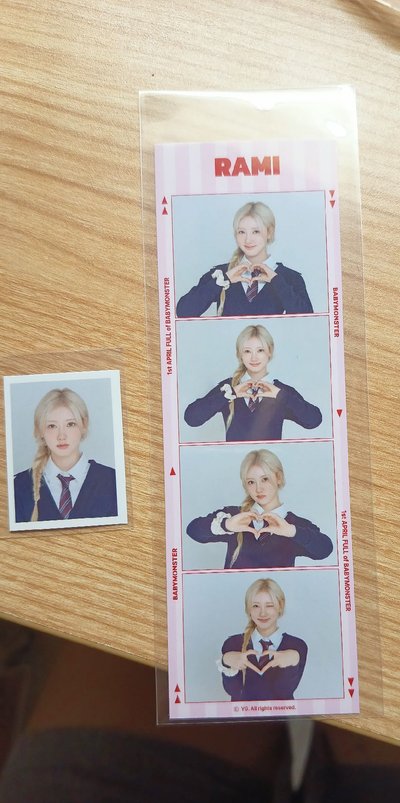 露、藍一週年週邊 人生四格+證件照