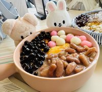 よる