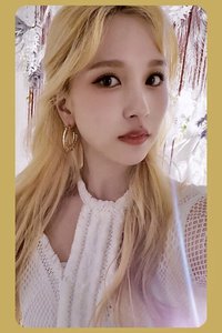 MORE & MORE 專輯卡 