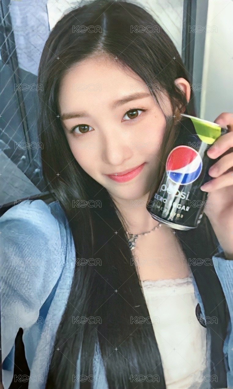 Blue & Black 代言卡 1.0 正面