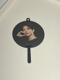 follow again 小黑扇 秀