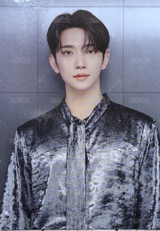 RIGHT HERE 隨機卡 日卡包 正面