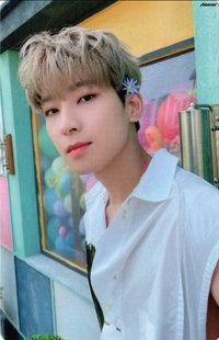 MINI8 yzy A 簽售卡 